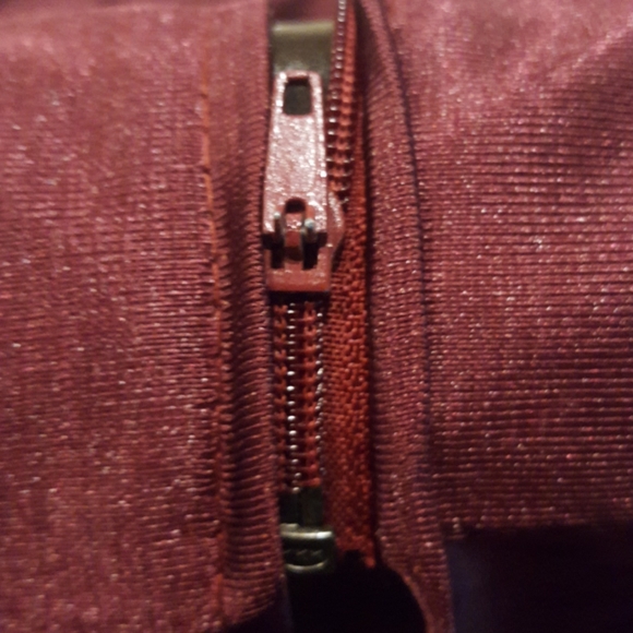 Graduation Robe - Picture 7 of 8